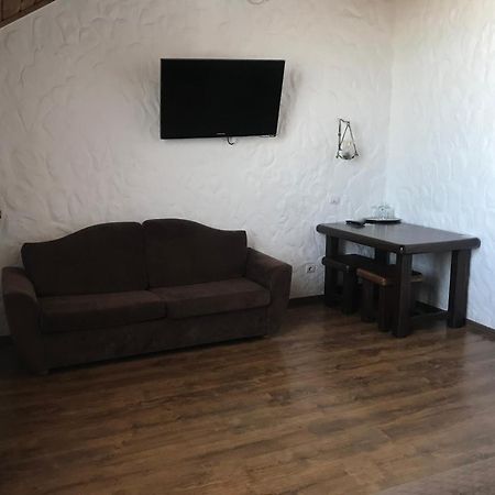 Complex Khutor Hotel Velyka Omelyana Luaran gambar